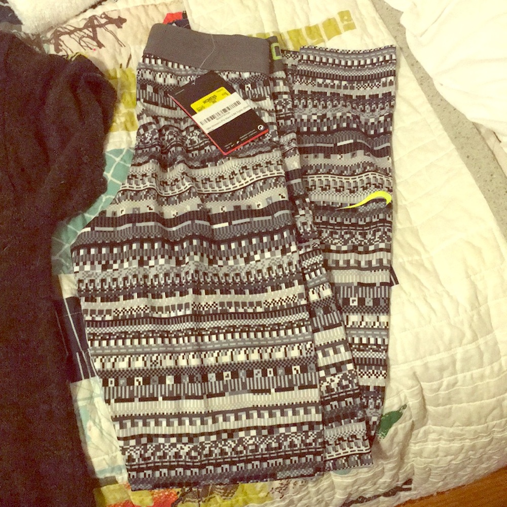 Nike Women’s Pro Warm Tights